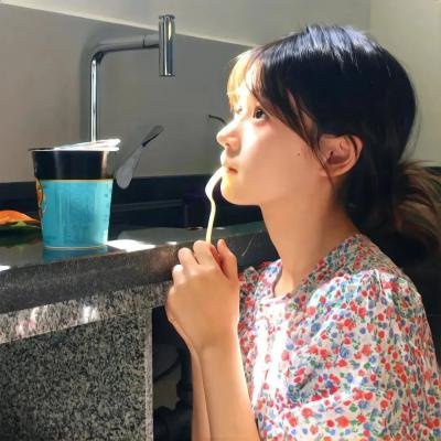 冲浪美眉